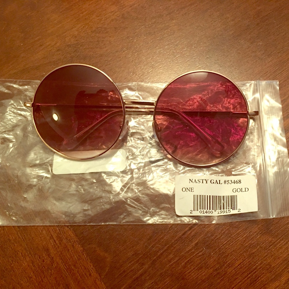NASTY GAL Round shades