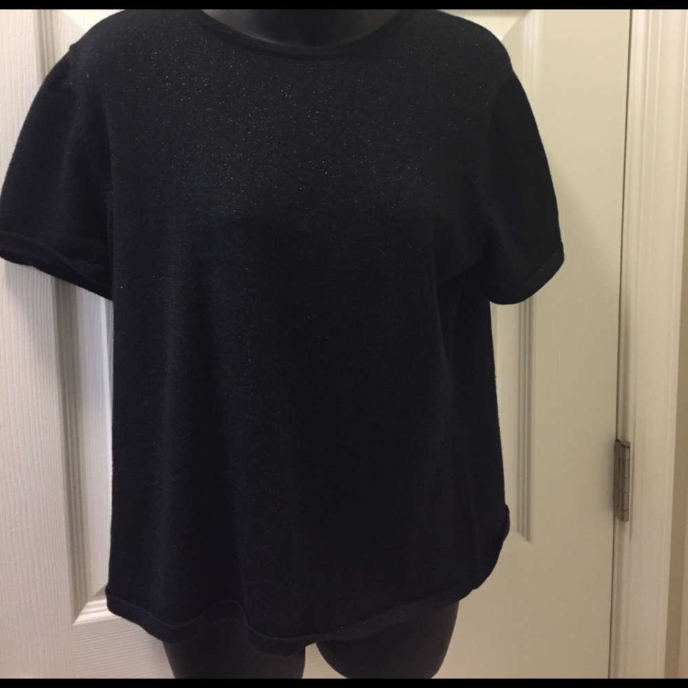 First Issue Top