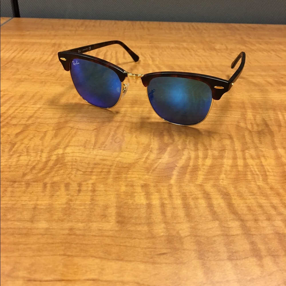 Ray Ban Clubmaster w/ Blue Flash Lens