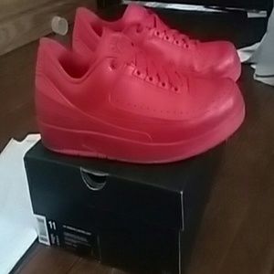 Jordan Retro 2 Low Size 11