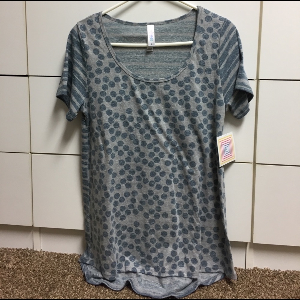 NWT Lularoe Classic Tee rare mixed pattern!