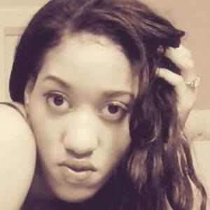 Meet your Posher, Kishea