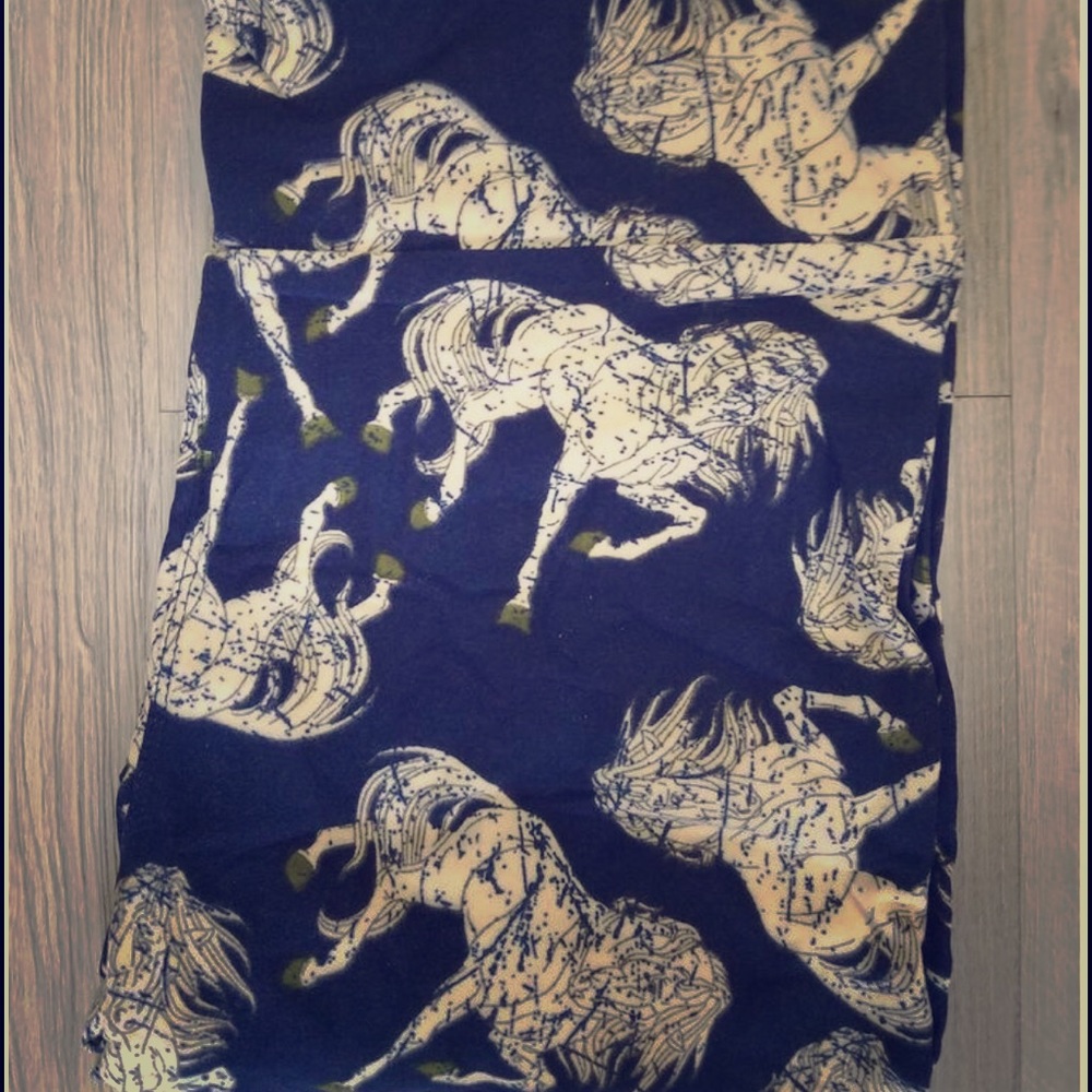 LulaRoe OS White Horse Leggings BNWT