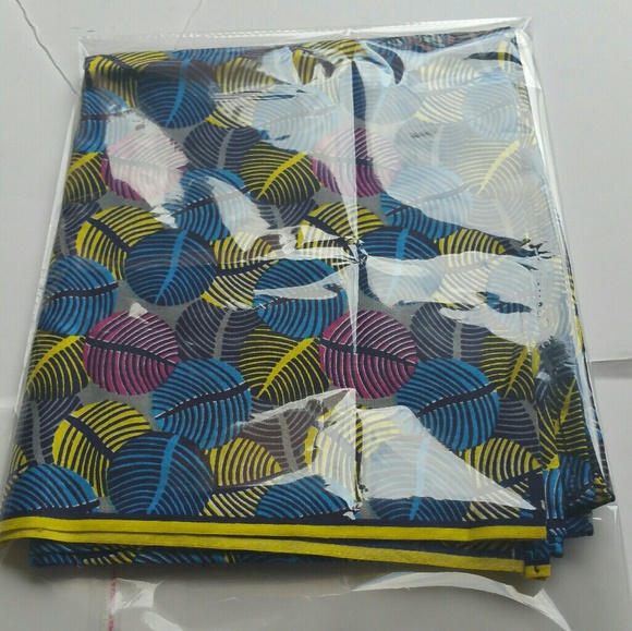 Trendy African Wax head tie/wrap /scarf/turban - Picture 3 of 3