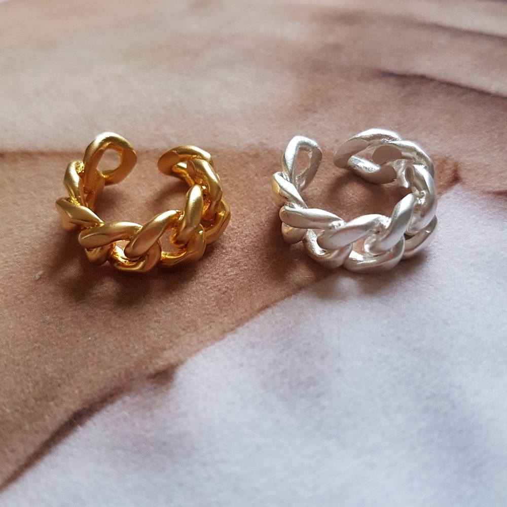Chain link ring - Picture 2 of 5
