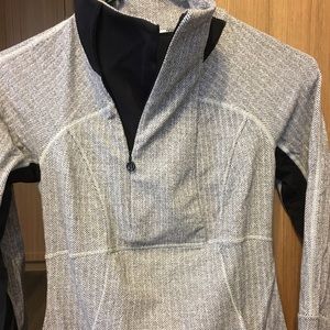 Lululemon 1/2 zip pullover