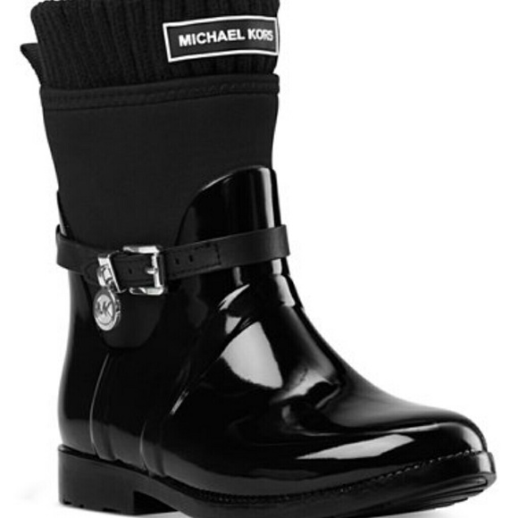 ON SALE*NEW MICHAEL MICHAEL KORS RIBBED SOCK SHORT - Picture 2 of 5