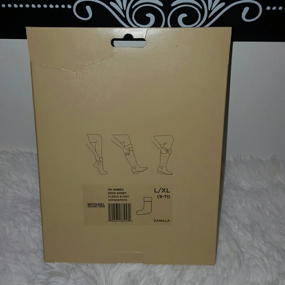 ON SALE*NEW MICHAEL MICHAEL KORS RIBBED SOCK SHORT - Picture 5 of 5