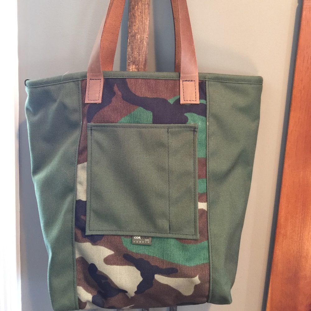 Union Bag Co. Weekender Bag in Camo.
