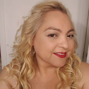 Meet your Posher, Marisela