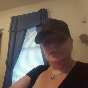 Meet your Posher, Corina