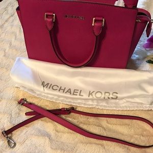 Michael Kors large satchel w/strap & duster bag.