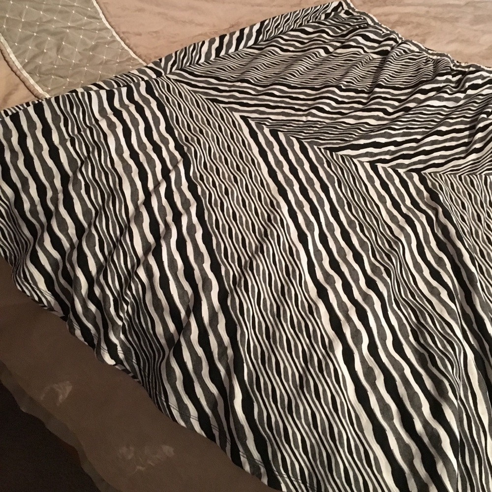 Size 18/20 maxi skirt