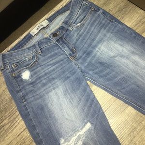 Hollister Jeans! Size 7s