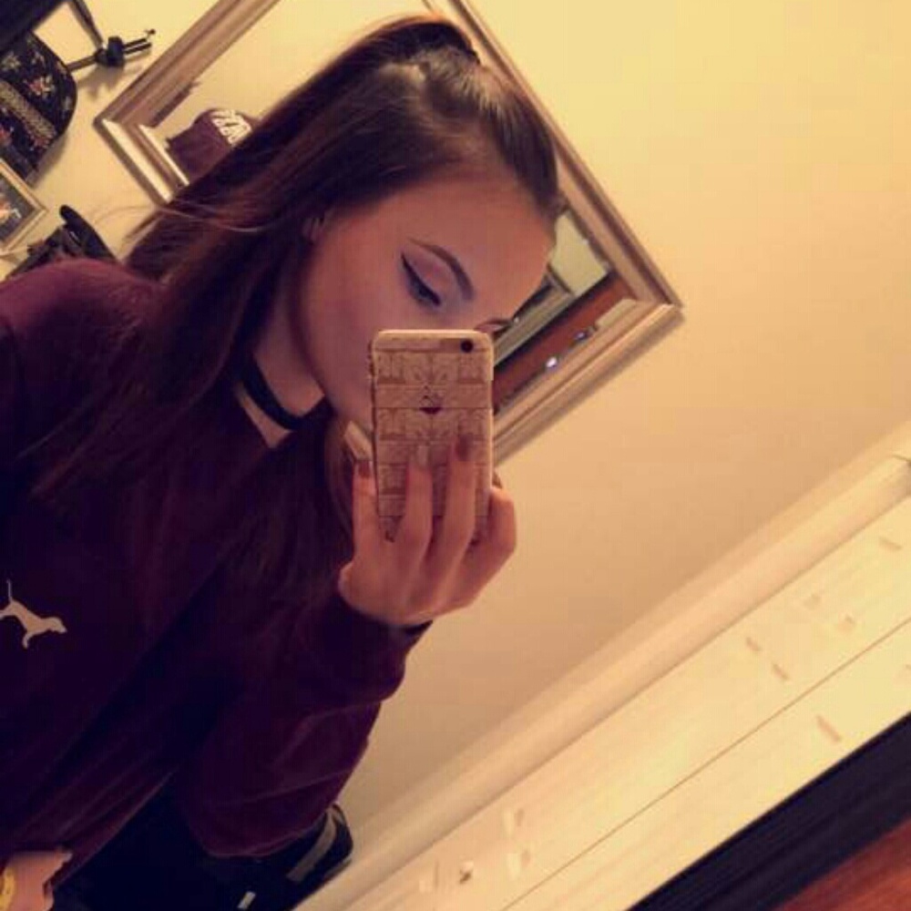 Vs pink maroon long sleeved shirt