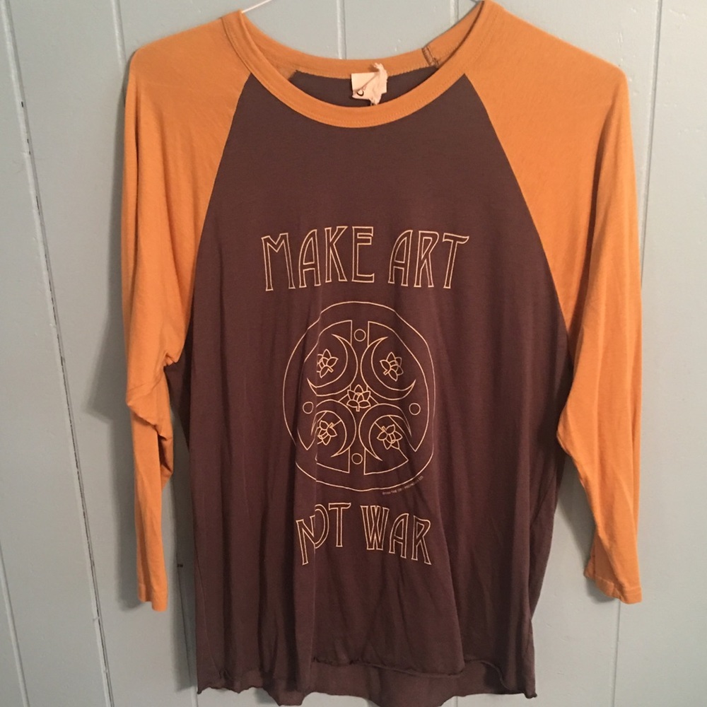 Obey top