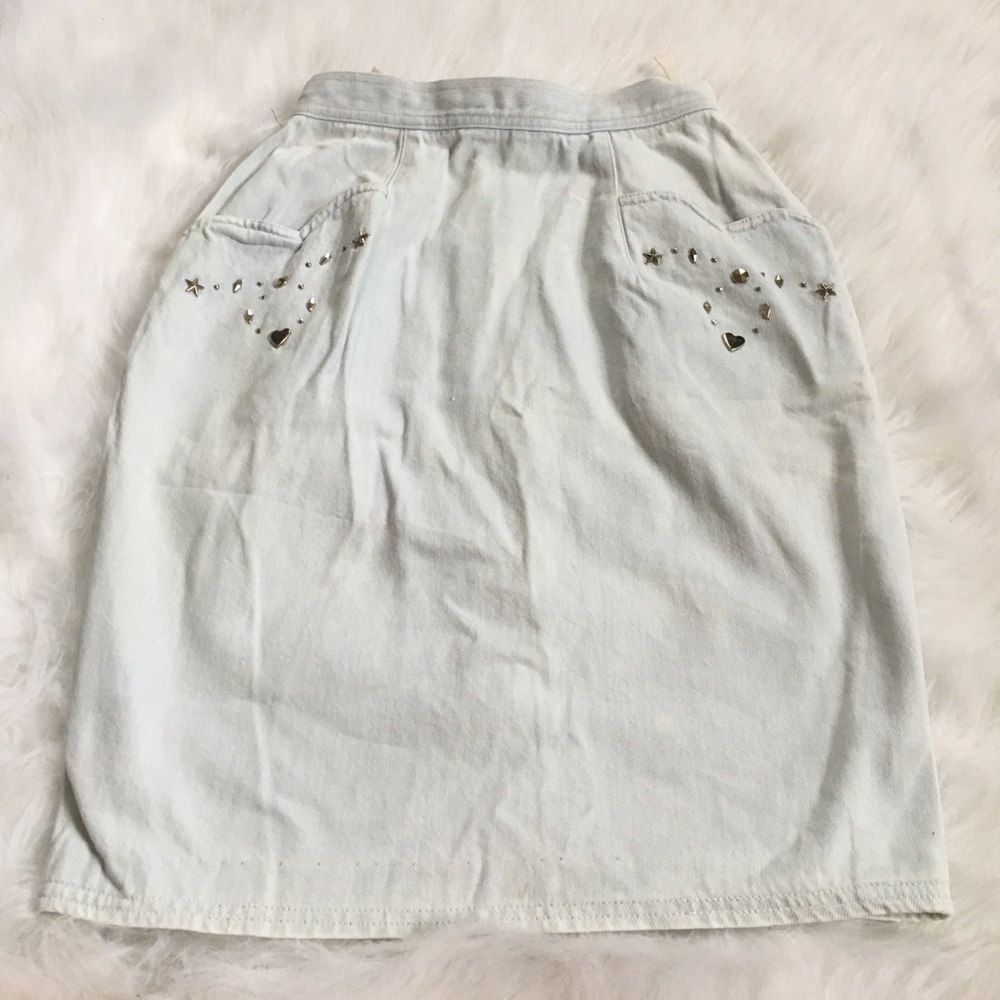 Vintage high waisted denim skirt