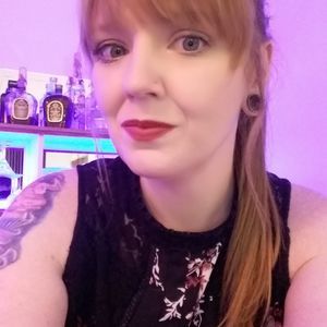 Meet your Posher, Anne