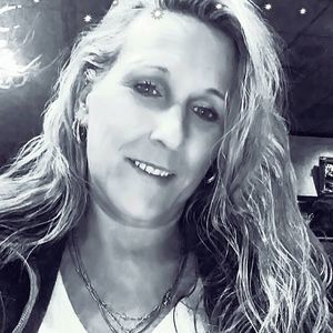 Meet your Posher, Conni