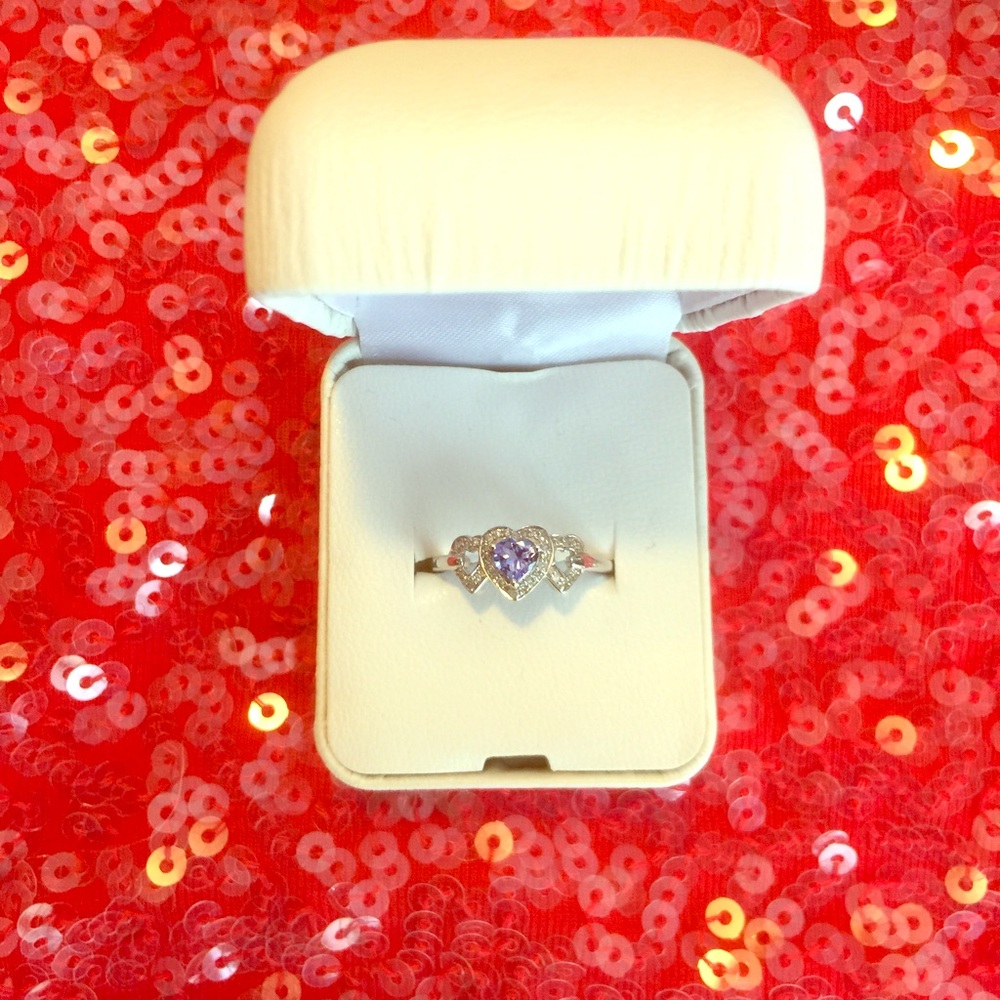 3/8ct Tanzanite, 1/8ct TW Diamond, 10kt White Gold