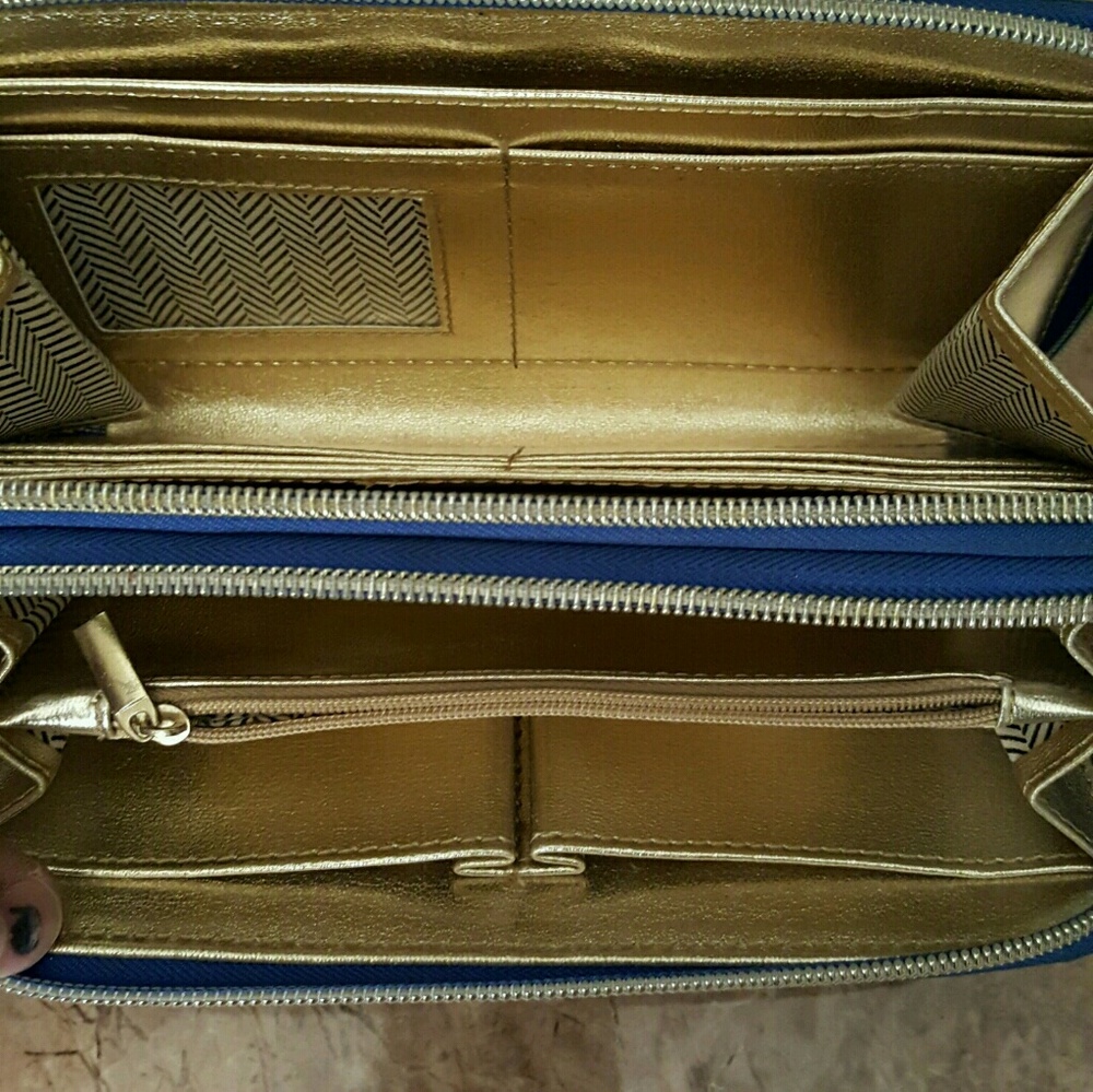 Wallet - Picture 2 of 2