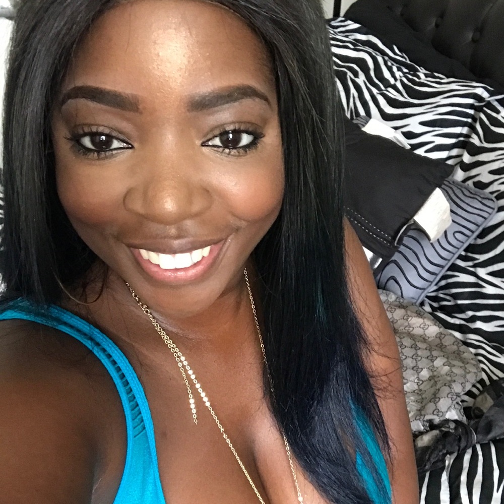 Meet your Posher, Kiyana