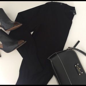 Fitting black sweater