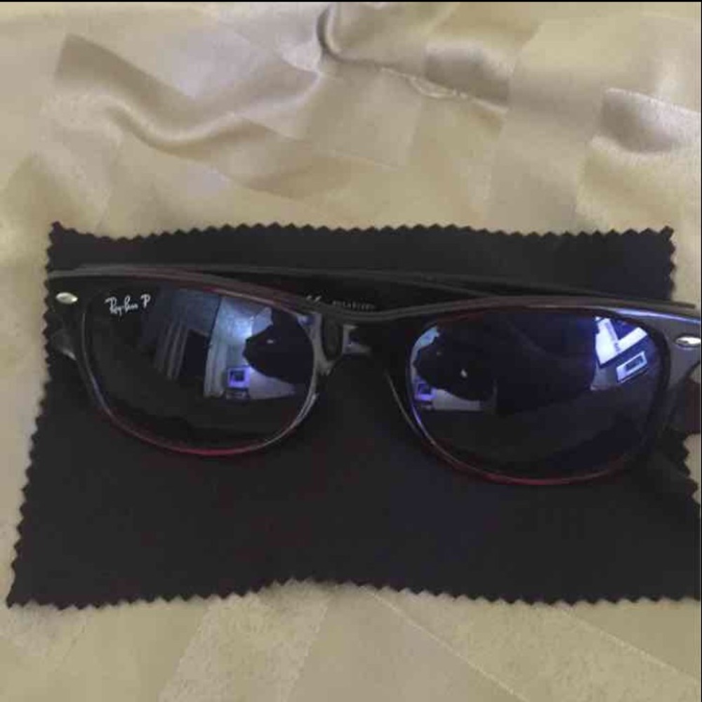 Authentic burgundy Ray Bans