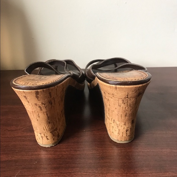 Decree Brown Wedges - Picture 3 of 3