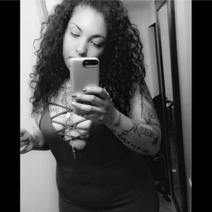 Meet your Posher, Vanessa