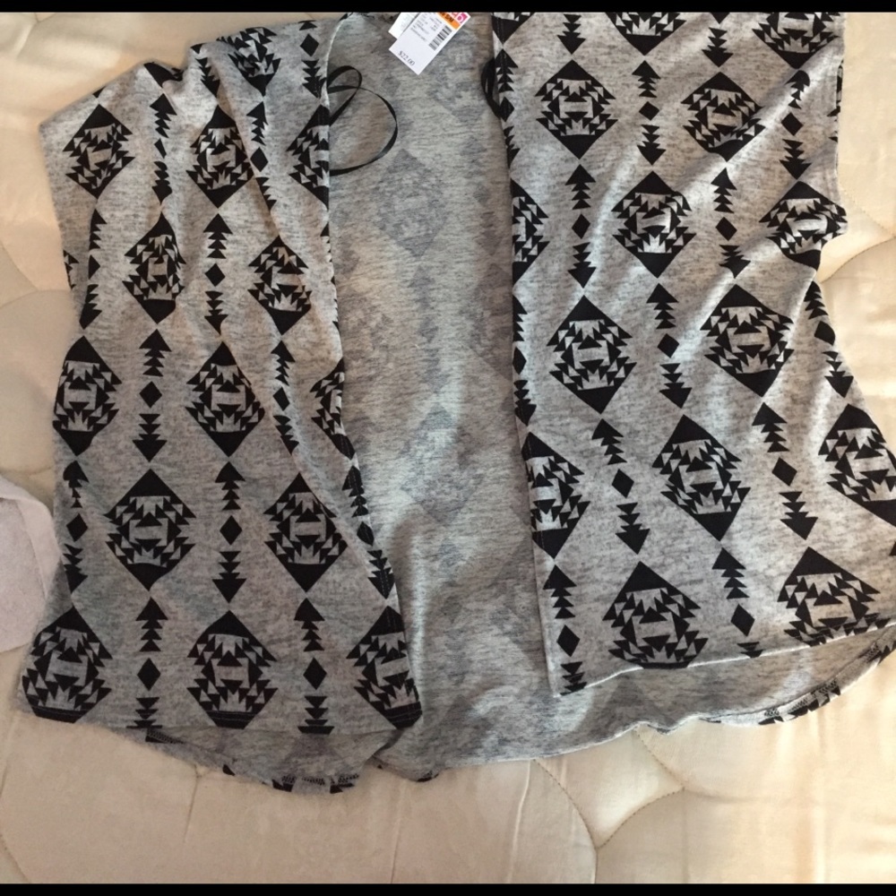 Black and grey cardigan!