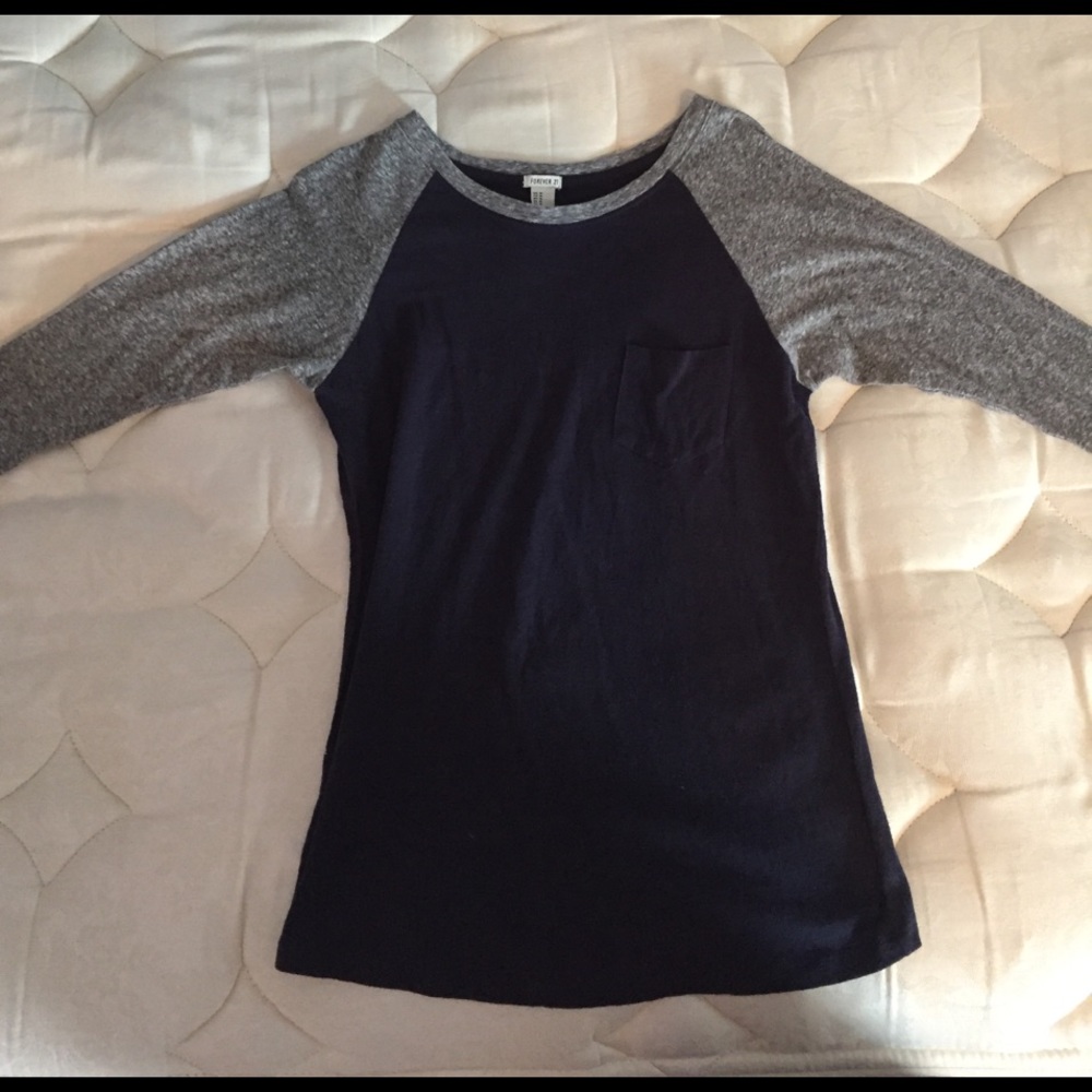 Navy blue and grey baseball tee