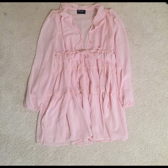 Dress - Picture 3 of 4