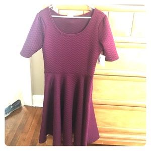NWT Burgundy Chevron Lularoe Nicole