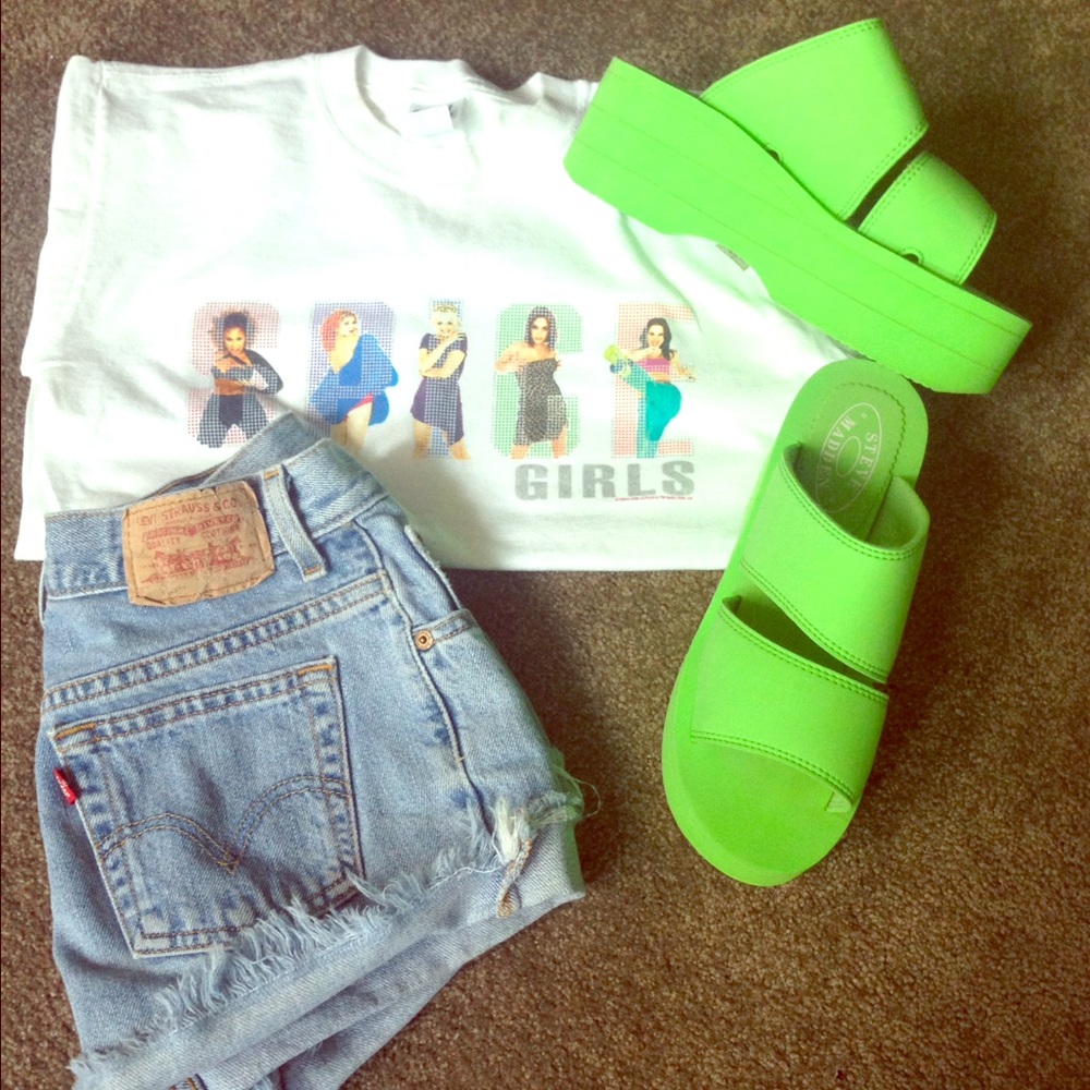 Vintage Steve Madden Platform Sandals Sz 8