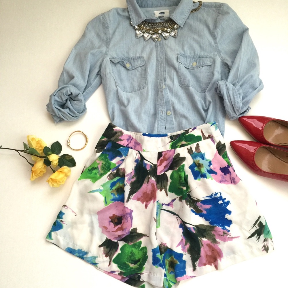 Nwot flower short