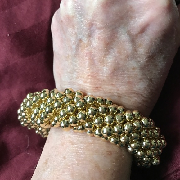 Twisted gold beaded bracelet - Picture 2 of 3