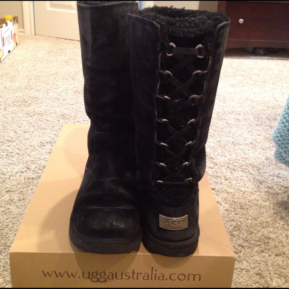 UGG Roseberry with original box