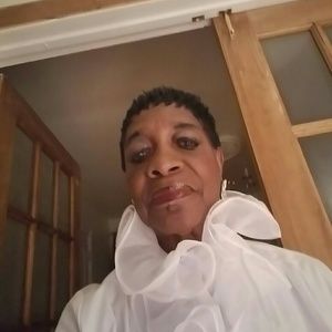 Meet your Posher, Sallie