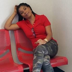 Meet your Posher, Jarah