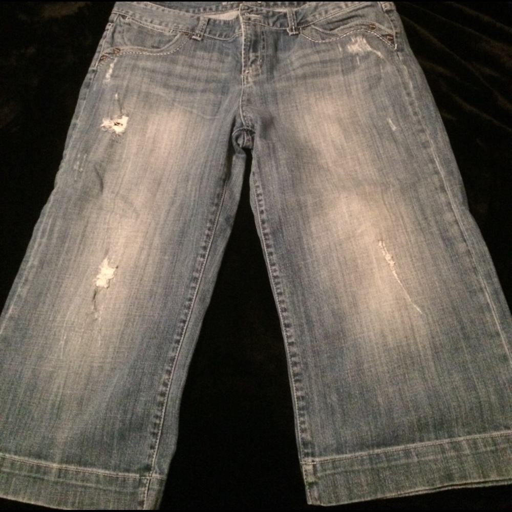 Madison denim capris size 13/14