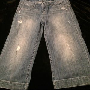 Madison denim capris size 13/14