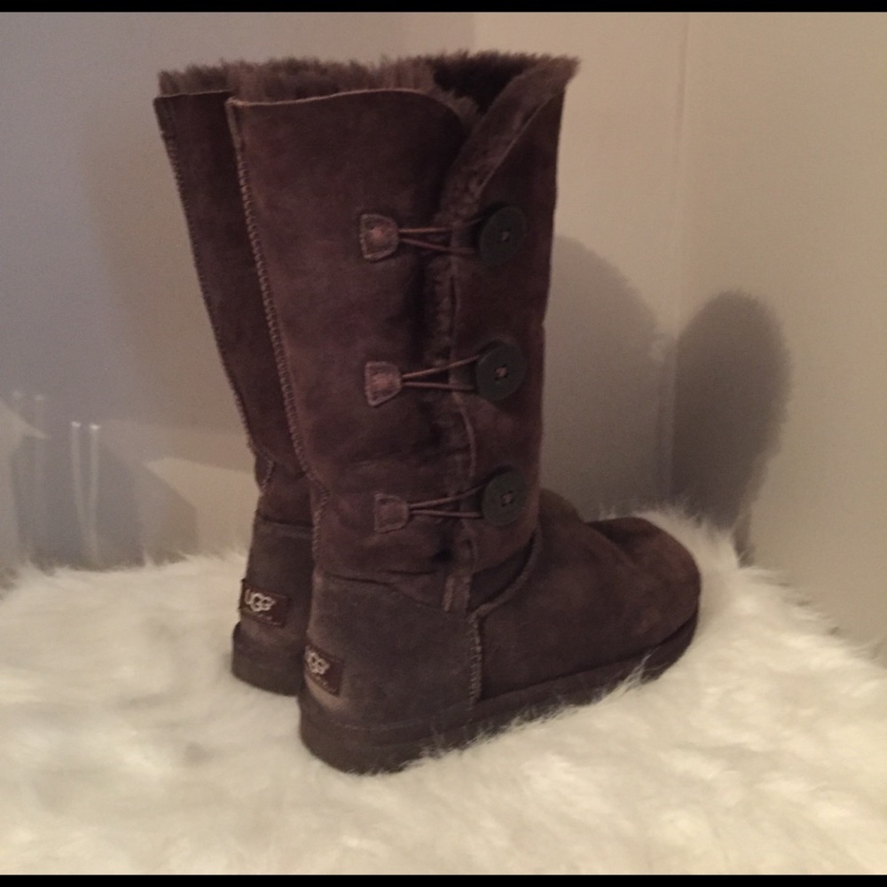 UGG Australia Bailey Button