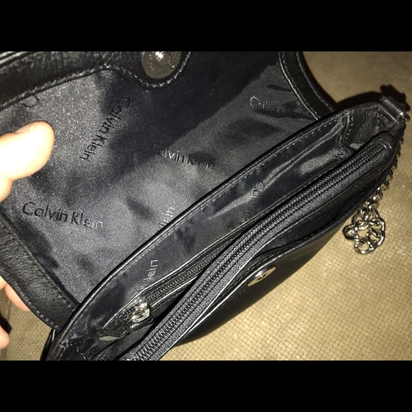 Purse - Picture 3 of 3