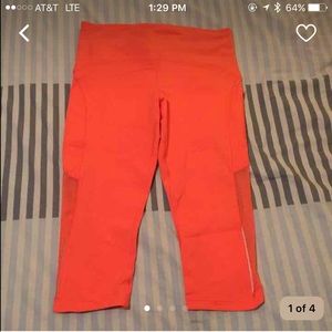 NWOT Lululemon cropped pants