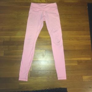 Light pink full length lululemon leggings