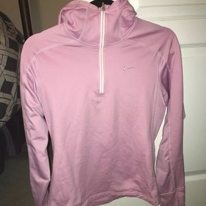Nike M sweatshirt good condition w thumb holes