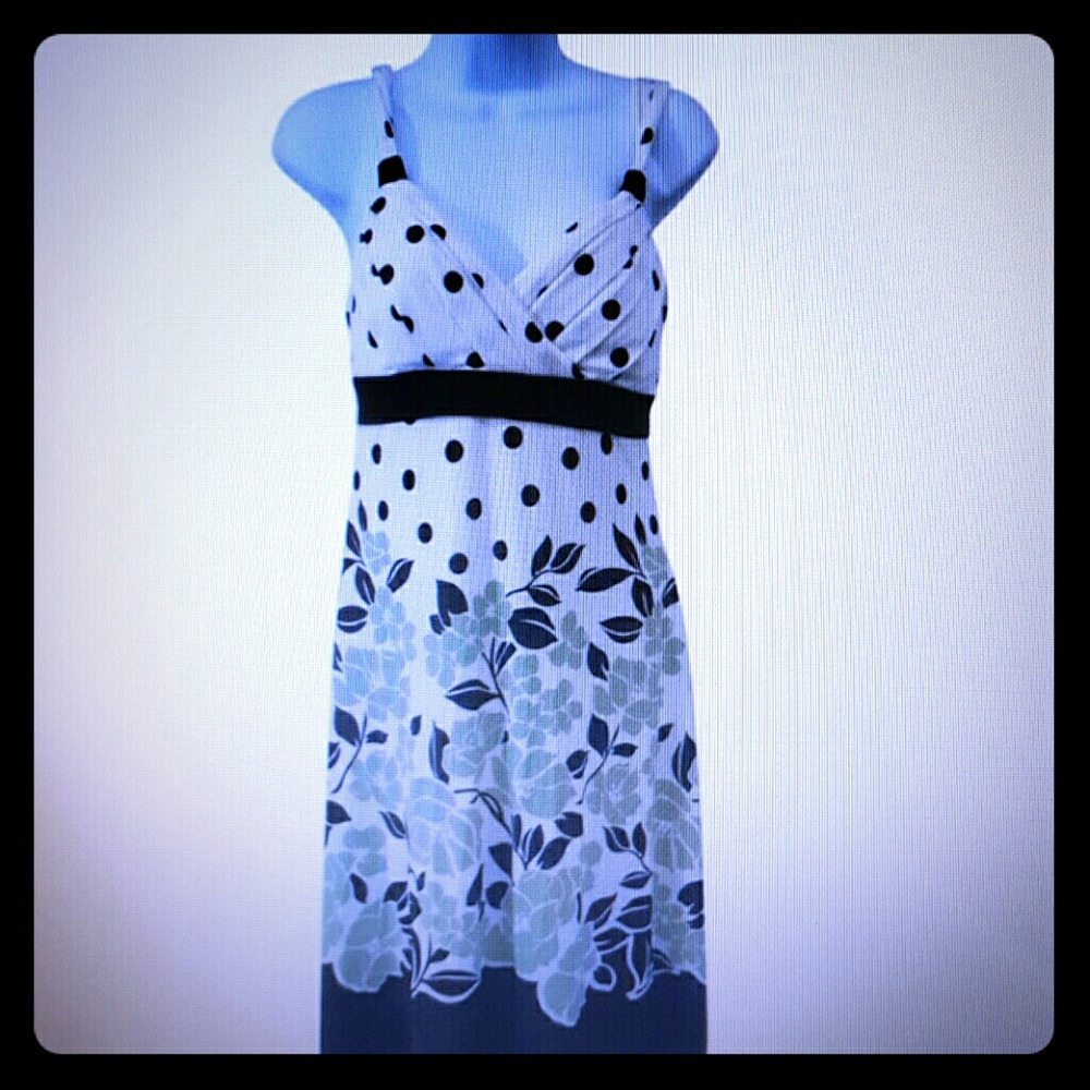 Trixie Clothing Company Sleeveless Dress Size M jr