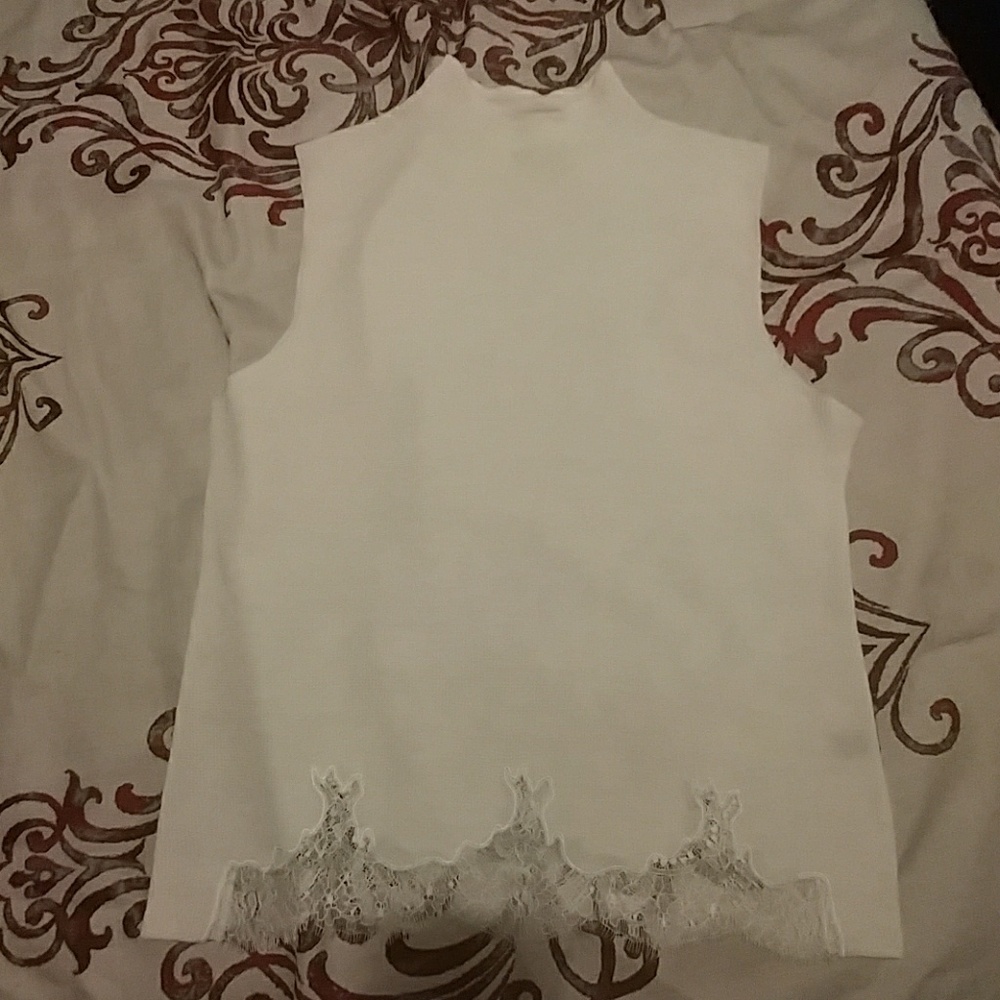 Elie Tahari mockneck sleeveless top