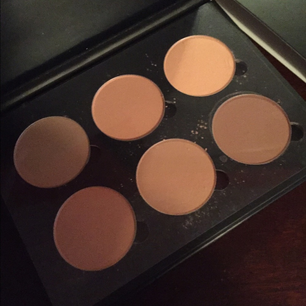 Anastasia contour kit